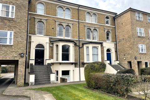 The Avenue, Surbiton, KT5