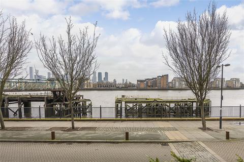 2 bedroom flat for sale, Glaisher Street, London, SE8