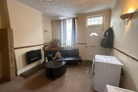 2 bedroom terraced house for sale, Oak Street, Burton-On-Trent DE14
