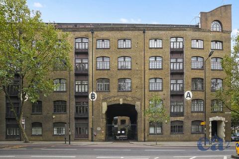 2 bedroom flat to rent, Telfords Yard, London E1W