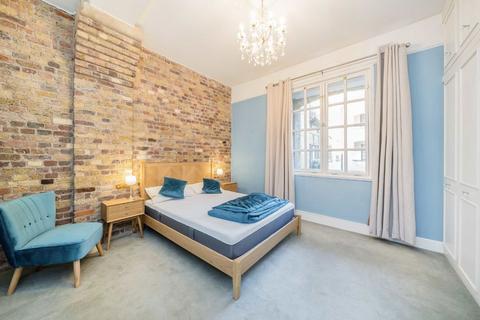 2 bedroom flat to rent, Telfords Yard, London E1W