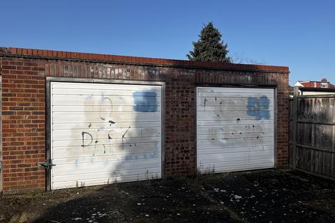 undefined, Cranston Park Avenue, Upminster RM14