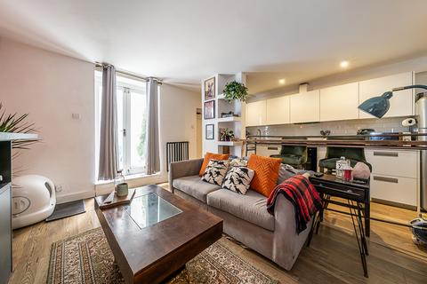 Dawes Road, London, SW6