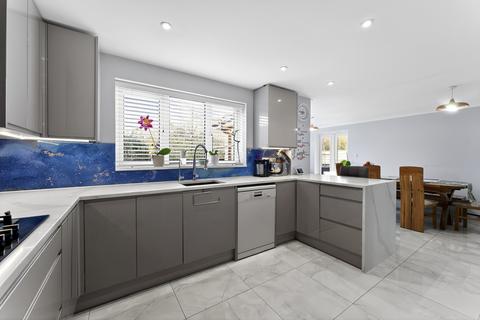 4 bedroom detached house for sale, Old Pinewood Way, Papworth Everard, Cambridge, CB23