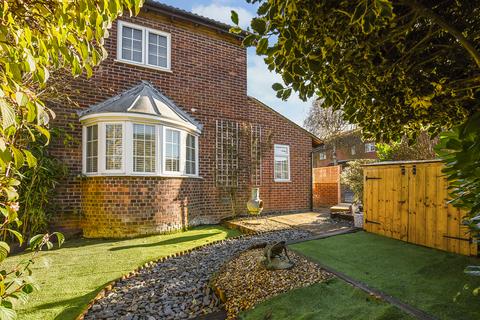undefined, Yeomans Lane, Liphook, GU30