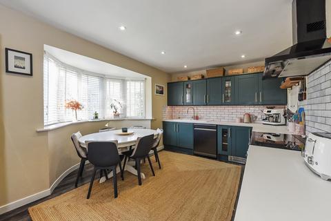 undefined, Yeomans Lane, Liphook, GU30