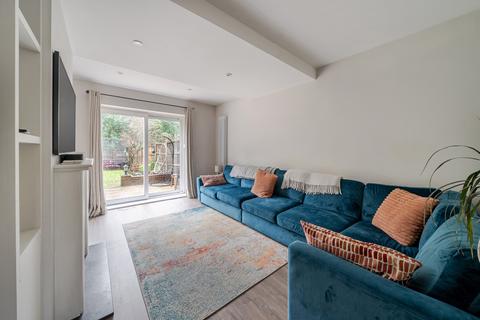 3 bedroom house for sale, Lodge Hill Road, Farnham, GU10