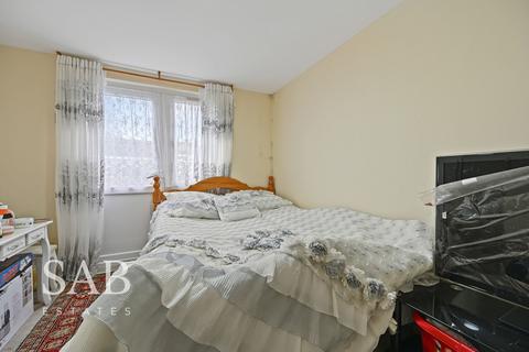 undefined, Robin Hood Way, Greenford, UB6