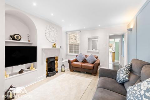 2 bedroom terraced house for sale, Bury Road, Harlow