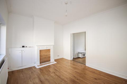 2 bedroom terraced house to rent, Frederick Street, Sittingbourne, Kent, ME10 1AU