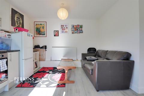 undefined, Southall, UB1