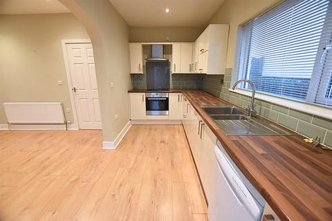 3 bedroom semi-detached house for sale, Lindsey Road, Cleethorpes DN35