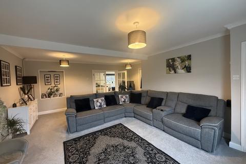 undefined, Henstridge BA8