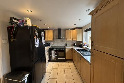 undefined, Henstridge BA8
