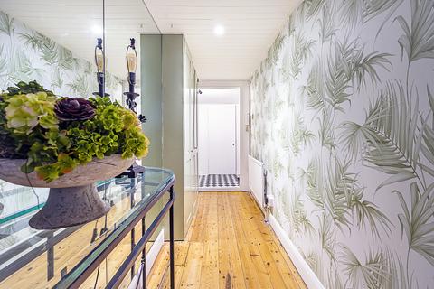 1 bedroom flat for sale, Comeragh Road, London, W14