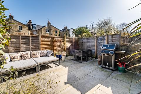 1 bedroom flat for sale, Schubert Road, London, SW15