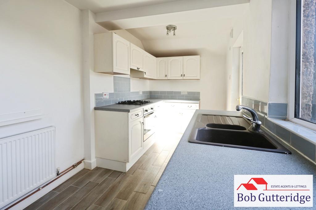 Fitted kitchen