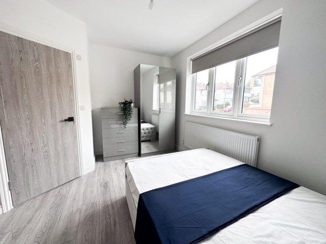 Dollis-hill-avenue-nw2-6rb-1051227