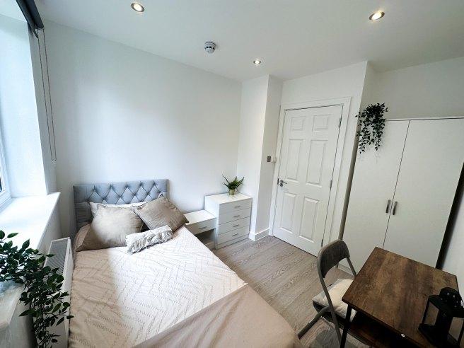 Baskerville-gardens-nw10-1pf-1051415