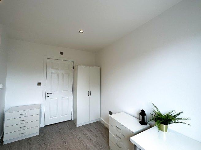 Baskerville-gardens-nw10-1pf-1051402