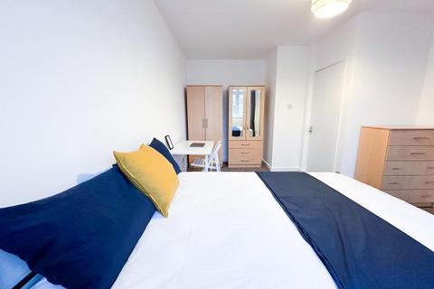 undefined, Wesley Avenue