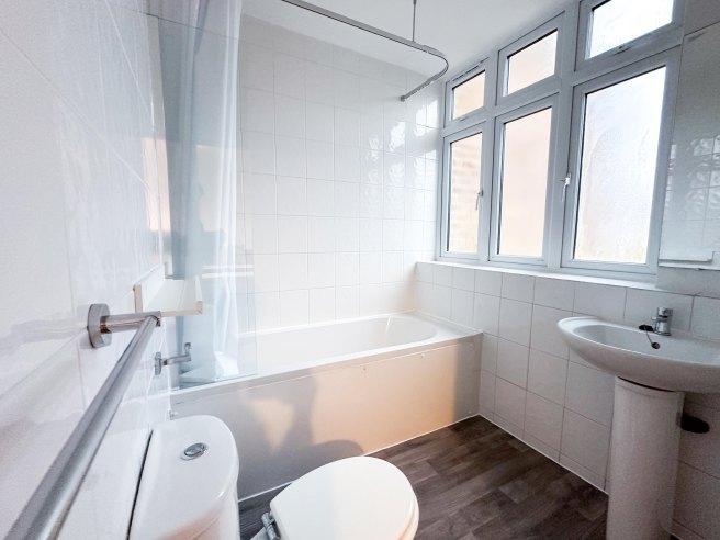 Wesley-avenue-nw10-7bn-1051421