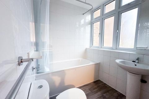 undefined, Wesley Avenue