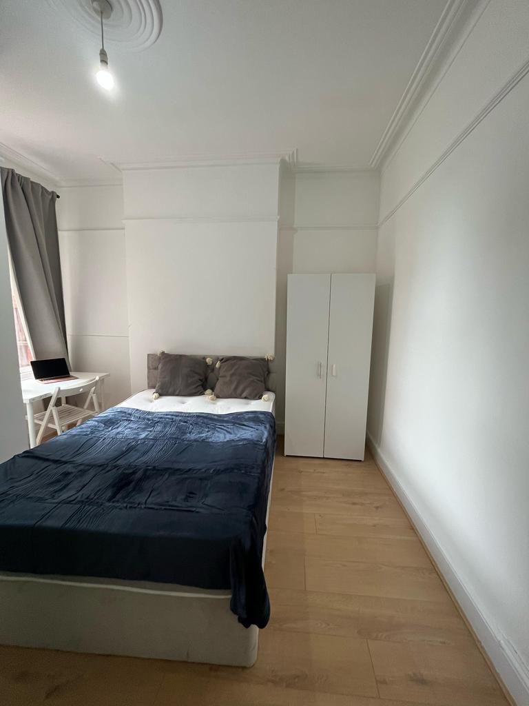 Mora-road-nw2-6sl-1051496