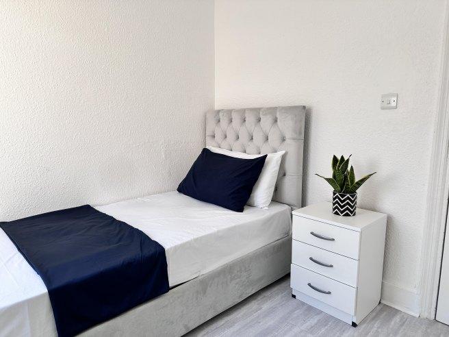 Briar-road-nw2-6ta-1057385
