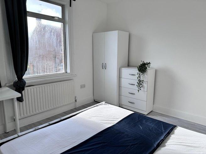 Briar-road-nw2-6ta-1057380