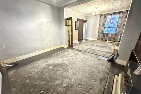 3 bedroom end of terrace house for sale, Henfaes Road, Neath SA11