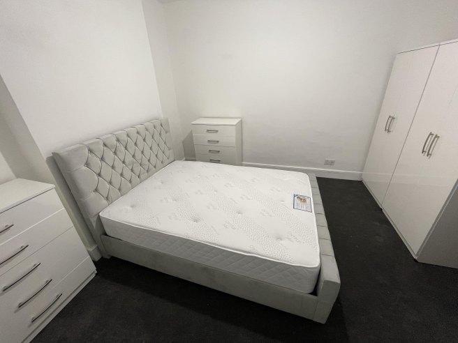 Kings-road-nw10-2bn-1057410