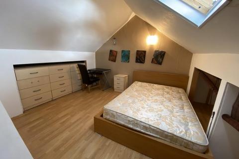 2 bedroom flat to rent, Ivy Road