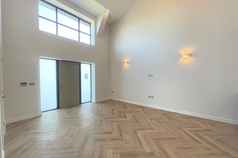 undefined, The Corn Barns, Crondall GU10