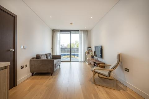 2 bedroom flat for sale, Plaza Gardens, London, SW15