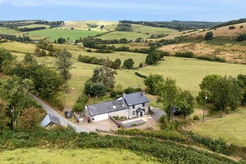 undefined, Cefn Coch, Welshpool