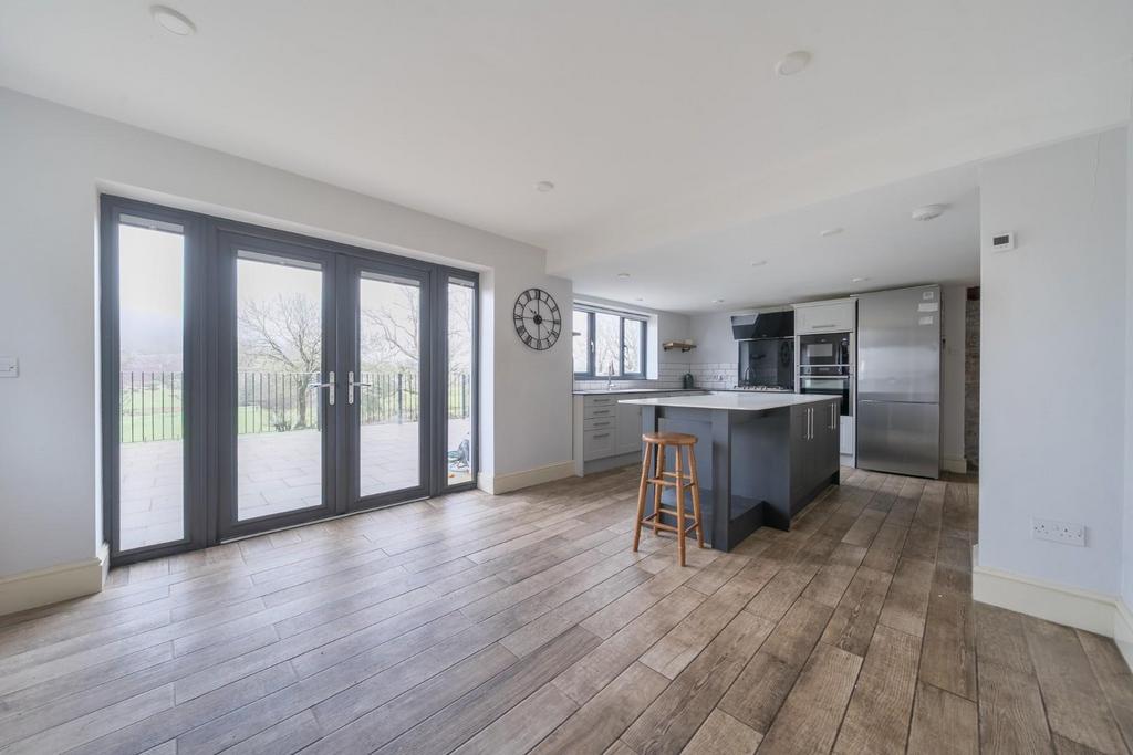 Kitchen view.jpg