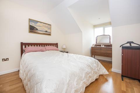 undefined, 51 Britannia Road, Surbiton, KT5