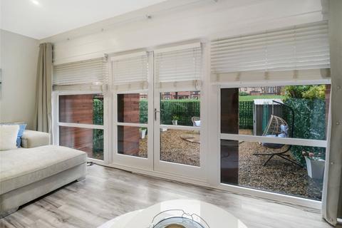 undefined, Errol Gardens, Glasgow, Glasgow City, G5