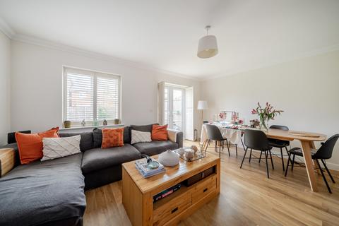 3 bedroom house for sale, Gardenia Drive, Farnham, GU10