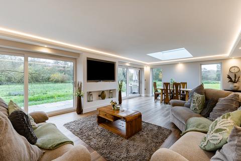 6 bedroom house for sale, Smallbrook Lane, Warminster, BA12