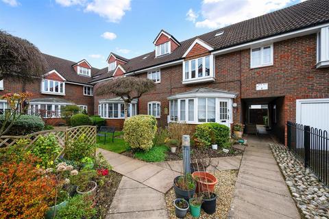 undefined, High Street, Banstead