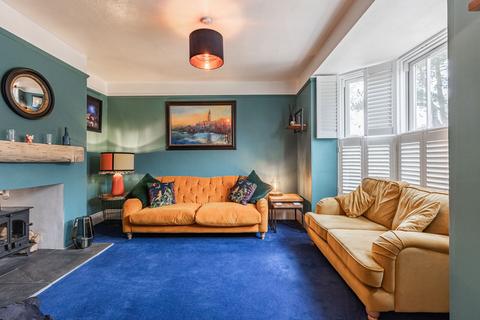 3 bedroom terraced house for sale, Beautifully presented period terraced home in Holt