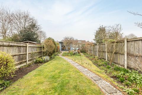 3 bedroom terraced house for sale, Beautifully presented period terraced home in Holt