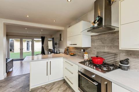undefined, Clements Close, Spencers Wood, Reading