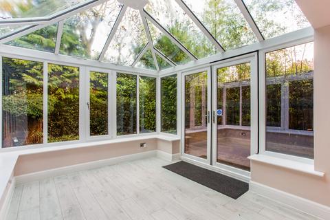 undefined, Grove Close, Farnham, GU10