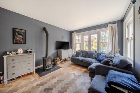 3 bedroom house for sale, Lavender Lane, Farnham, GU10
