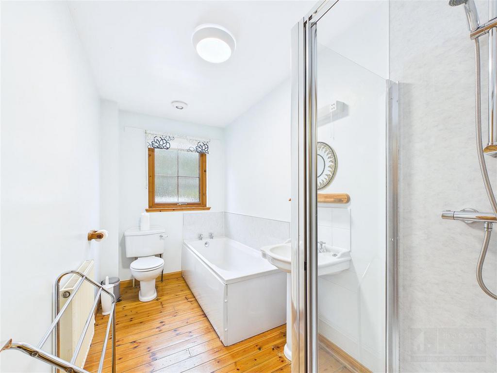 Ground Floor Bathroom