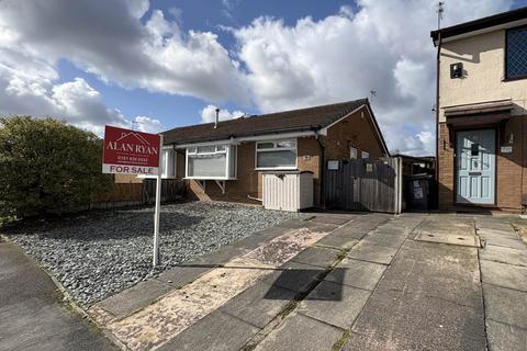undefined, 44 Ravenwood, Chadderton, Oldham, OL9 9UE