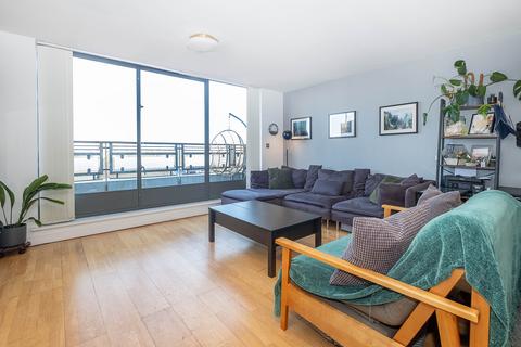 2 bedroom flat for sale, The Bittoms, Kingston Upon Thames, KT1